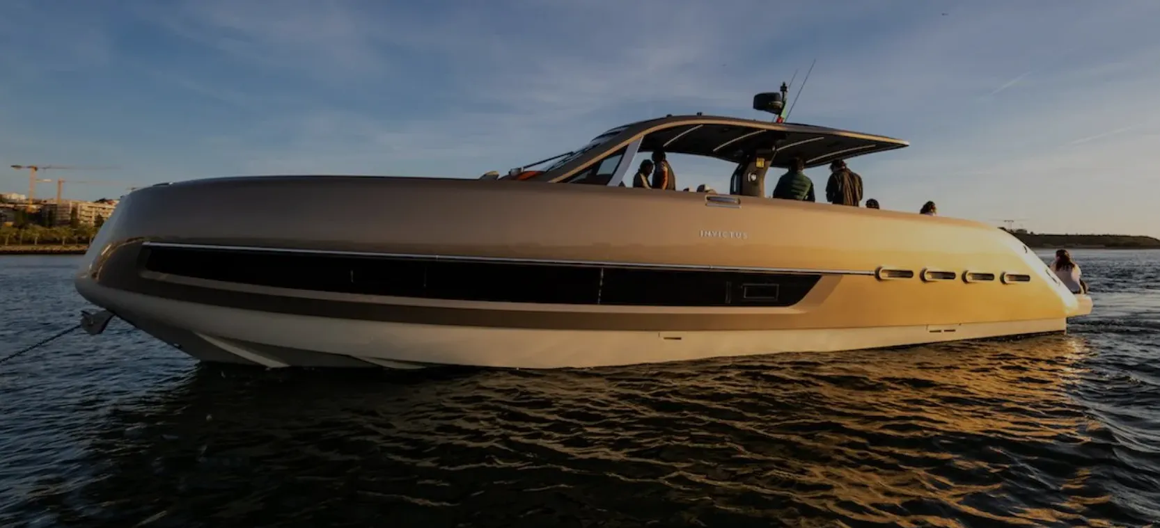 Private yacht charter on the Douro River